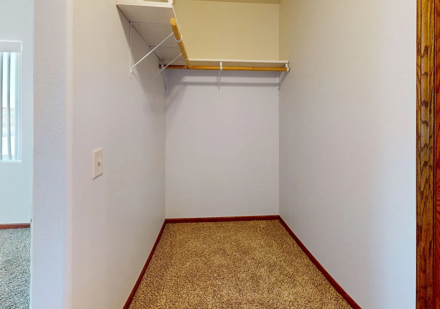 2208 33rd St NW — Photo 4