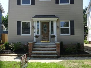 2036 Wascana Ave, Lakewood, OH