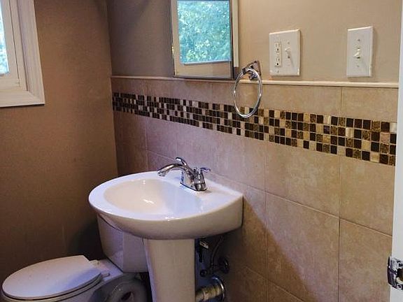 Bathroom1