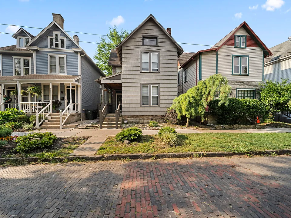 335 W 2nd Ave