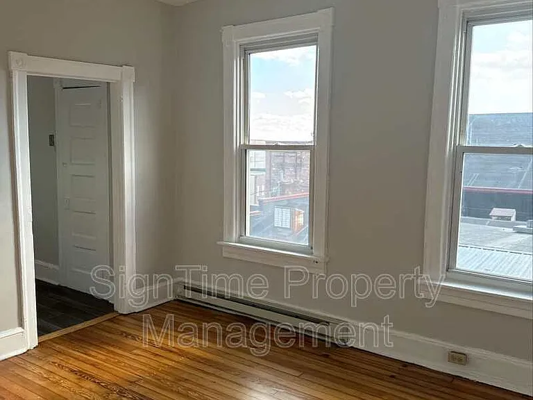 238 Summit Ave #6 — Photo 5