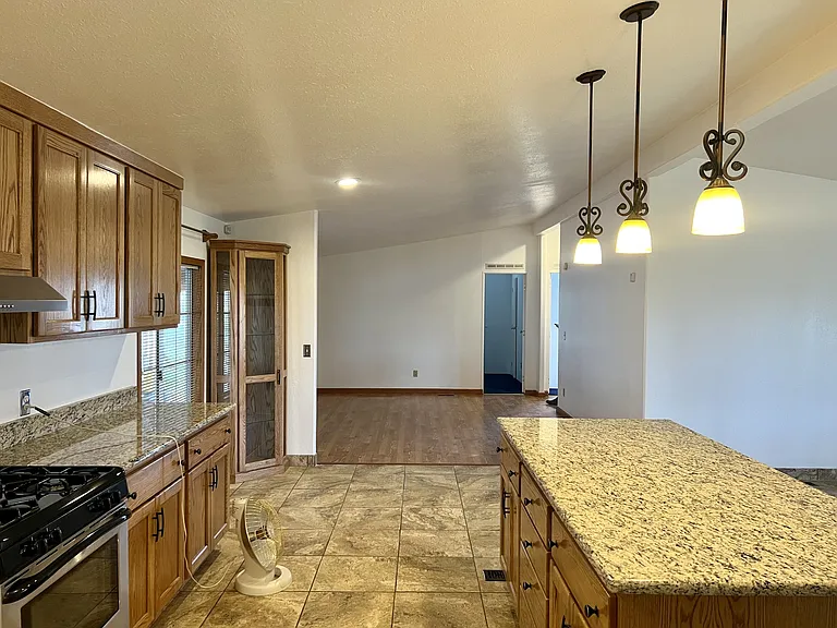 5296 Comanche Ave — Photo 13