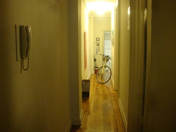 5th image of 515 Cathedral Pkwy #1IL