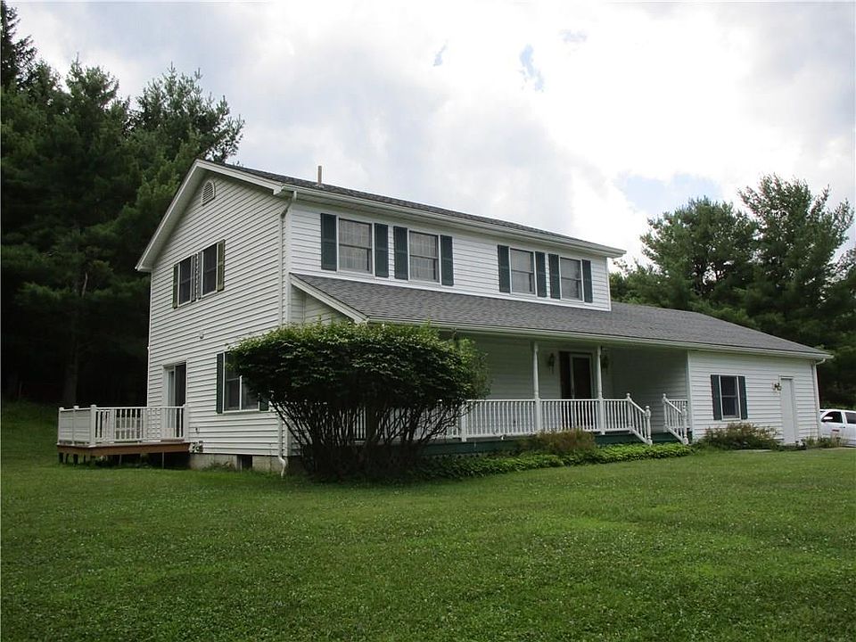 1st image of 2810 Hillcrest Dr