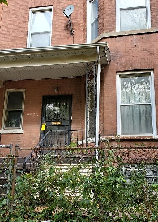 2nd image of 4436 W Adams St