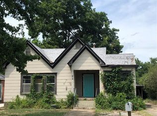 912 E 17th St, Ada, OK 74820