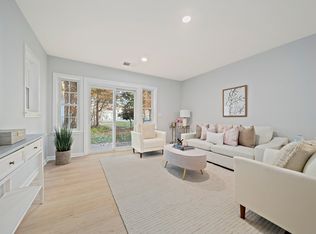 192 Allerton Commons Ln UNIT 192, Braintree, MA 02184