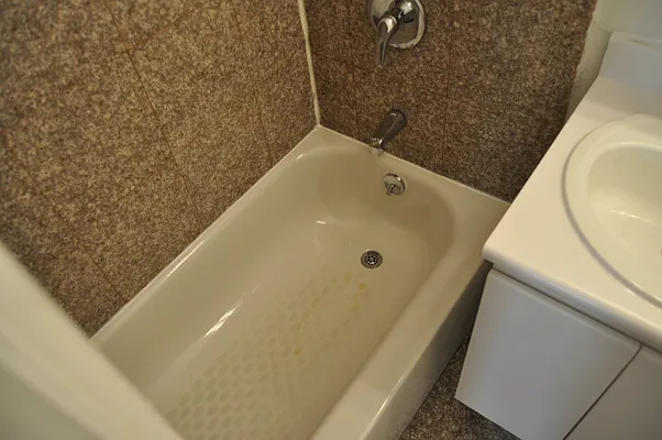 Rented by Sky Management | media 24