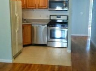 2841 41st St, Astoria, NY 11103