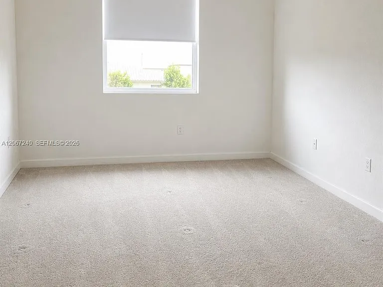 2639 SE 10th St #2639 — Photo 8