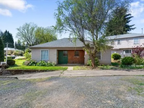 234 Cherry St, Silverton, OR 97381