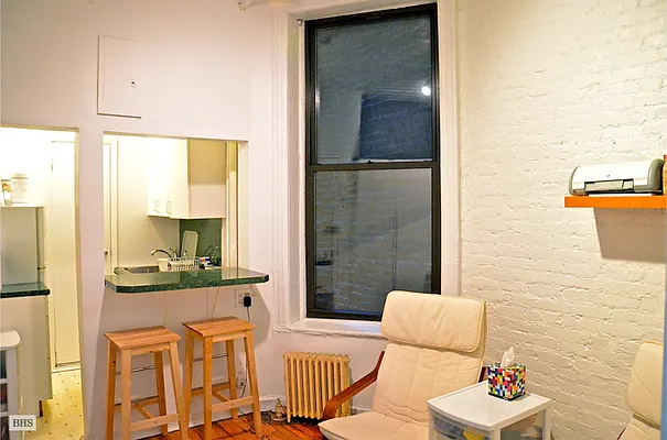 Rented by Brown Harris Stevens | media 38