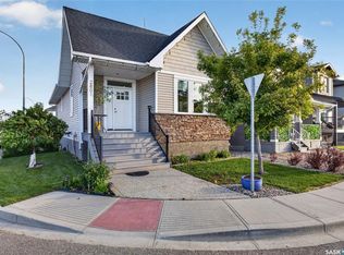 2801 Ridgway Ave, Regina, SK S4X0M9