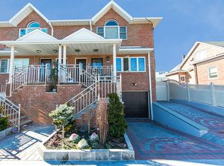 61-28 169th St #1-3, Fresh Meadows, NY 11365
