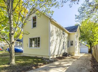 1615 Rosemont Dr, Fort Wayne, IN 46808