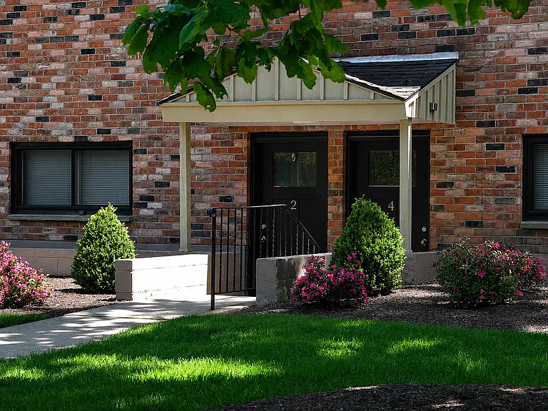 Heritage Village Apartments — Photo 7