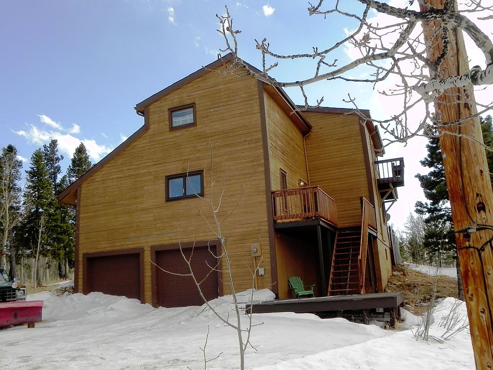 2nd image of 425 Chalet Dr