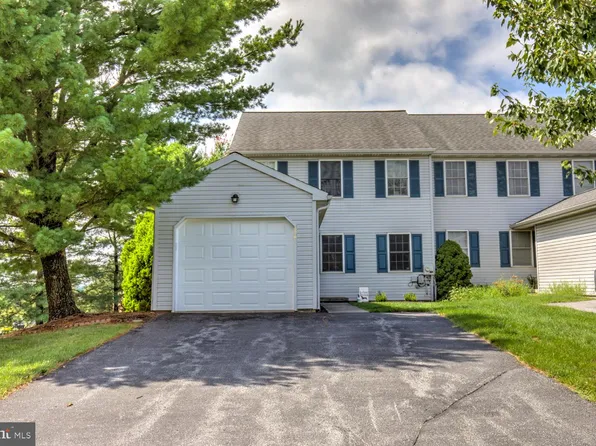 504 Wood Duck Dr, Manheim, PA 17545