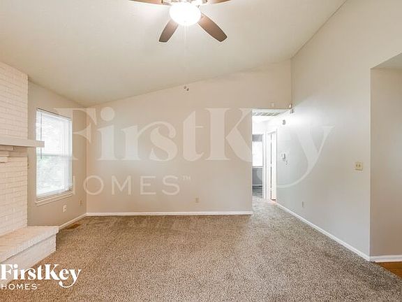 3rd image of 12424 Cobblestone Ct