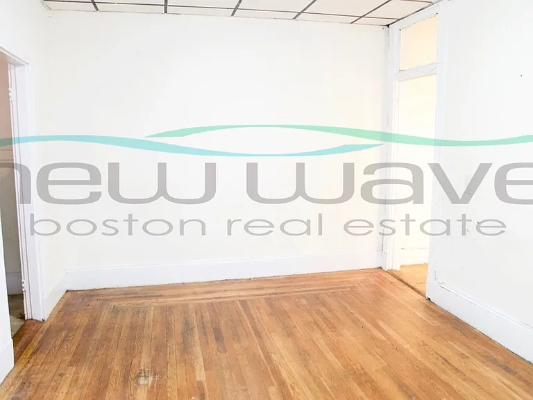 108 Hemenway St #10 — Photo 5