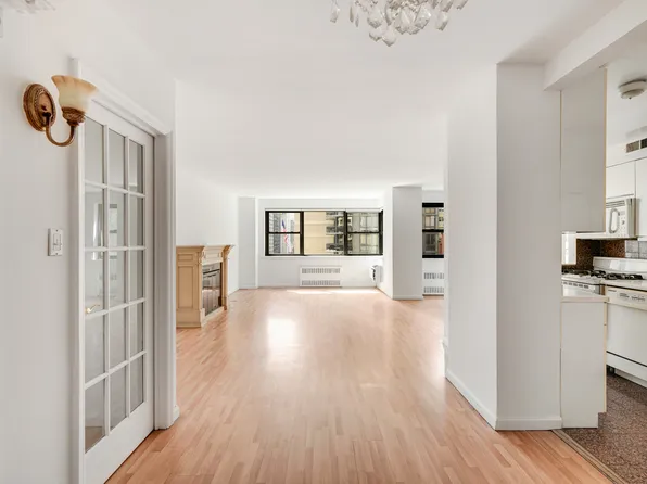 357 East 57th Street image 1 of 18