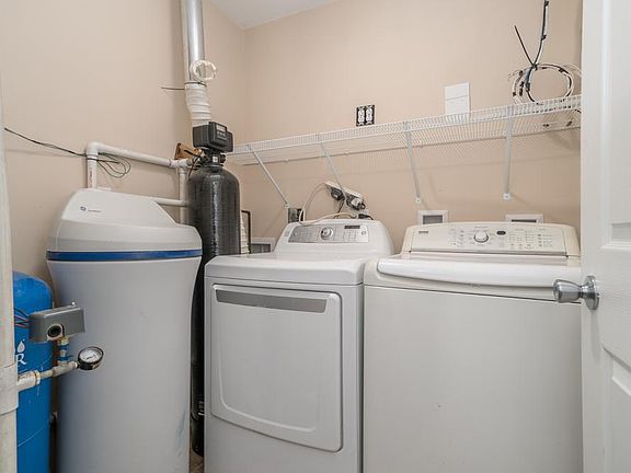 5th image of 34159 S Rosewood St