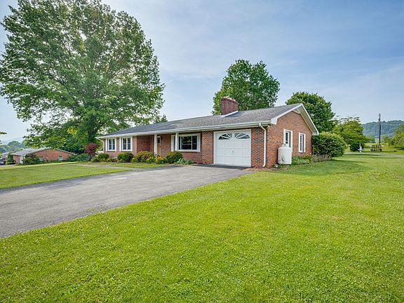 2nd image of 78 Flatwoods Dr