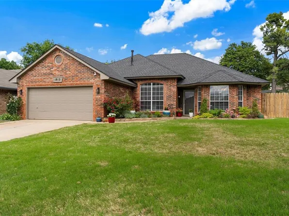 1812 Windsong Dr, Midwest City, OK 73130