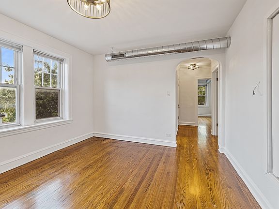 5th image of 3501 N Albany Ave APT 2