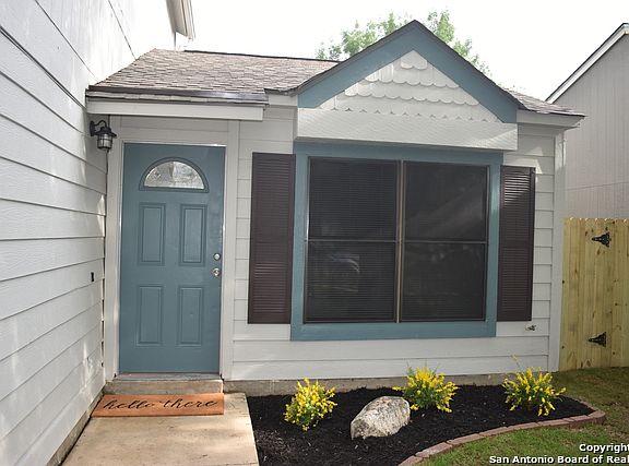 2nd image of 10023 Birch Field Dr