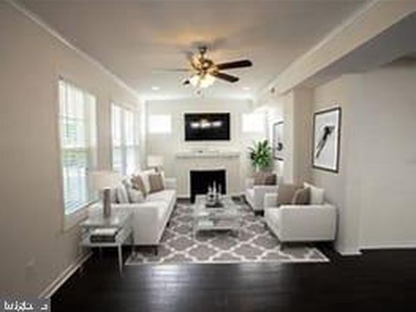 3817 Barrington Rd, Baltimore, MD 21215