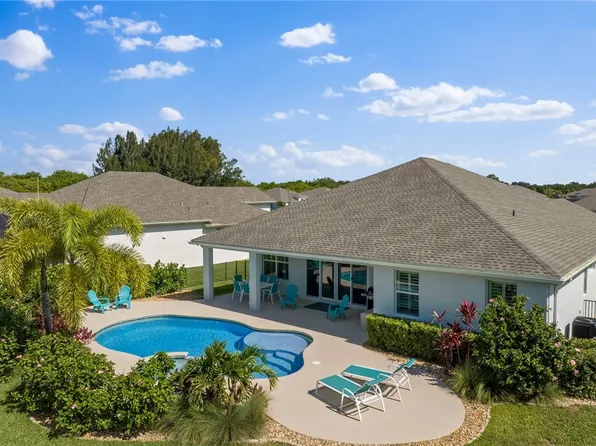 7203 33rd Sq, Vero Beach, FL 32967