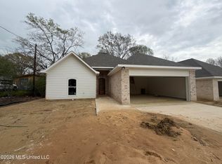 198 Lake Harbor Rd, Brandon, MS 39047