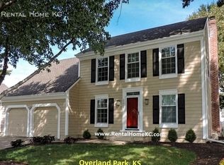 11727 Grant Dr, Overland Park, KS 66210