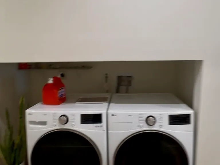 8025 Mermaid Cir — Photo 5