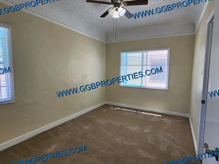824 Maine Ave — Photo 9