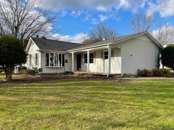 23191 Torrey St, Armada, MI 48005