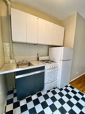 Rented by Corcoran | media 10