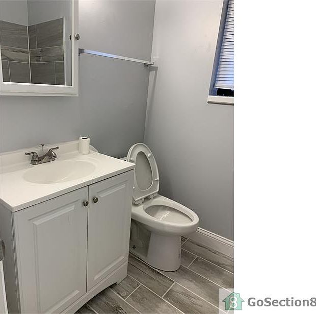 1st image of 112 N Keeler Ave APT 1