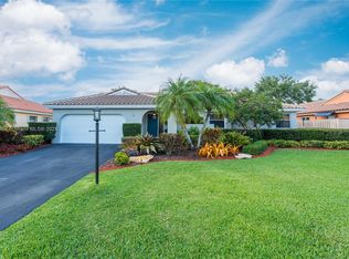 15001 Windbluff St, Davie, FL 33331