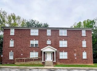 5422 Monaco Dr #1, Louisville, KY 40219