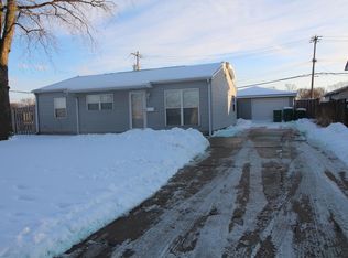 1 Elgin Ave, Romeoville, IL 60446