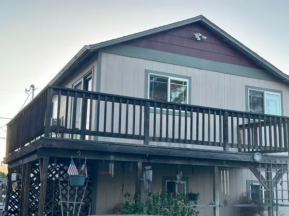 405 1/2 Chestnut St #A, Medford, OR 97501
