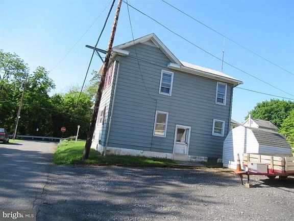 3rd image of 303 Cassell St