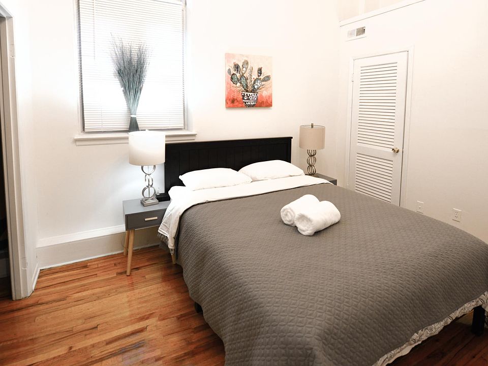 1st image of 1214 Waverly Walk #104