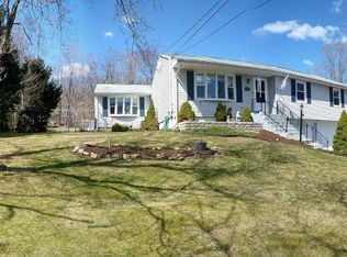 795 Marion Rd, Cheshire, CT 06410