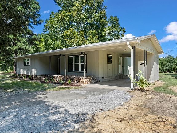 3rd image of 554 County Road 1303