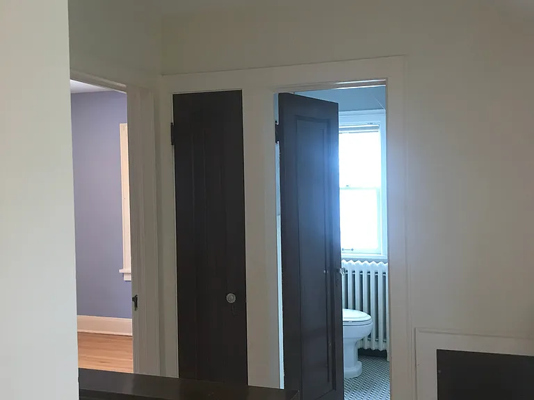1347 Highland Pkwy — Photo 10