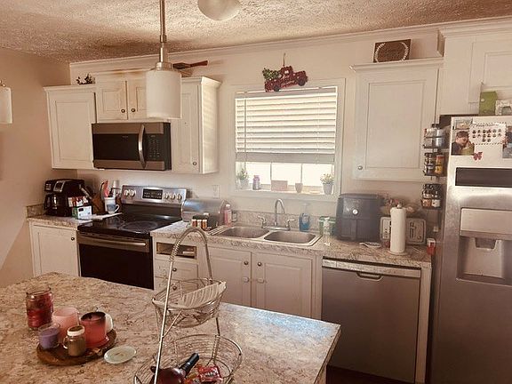 3rd image of 104 Quail Rd
