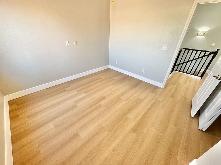 216 Chiquis Ct — Photo 27